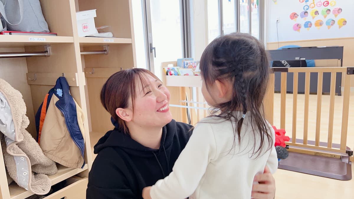 スタッフ女性3